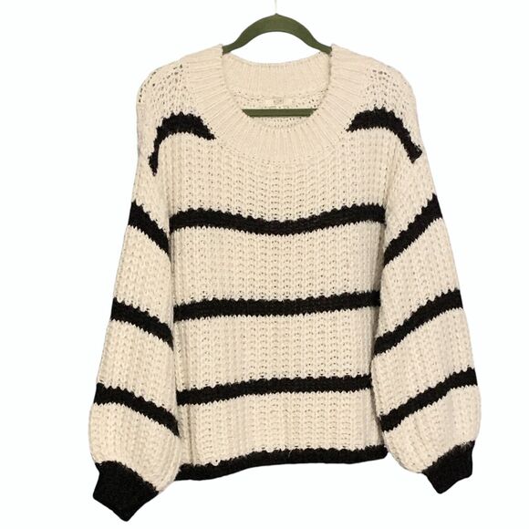 Kori America Sweater Size Medium Slouchy Boxy Ivory Black Striped Balloon Sleeve - Picture 3 of 10